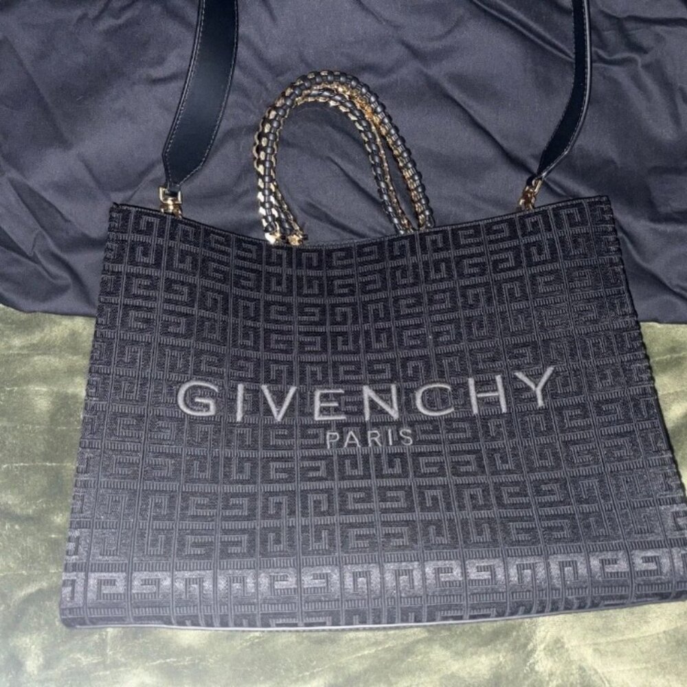 Givenchy Medium G-Tote Shopping Bag in 4G Embroidery with Chain
